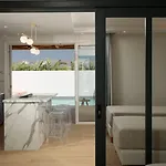 Iphimedeia Luxury Hotel & Suites 3*