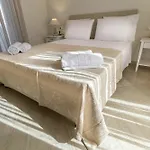 Iphimedeia Luxury Hotel & Suites 3*