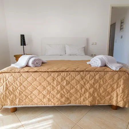 Iphimedeia Luxury &