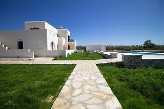 Iphimedeia Luxury & Hotel 3*