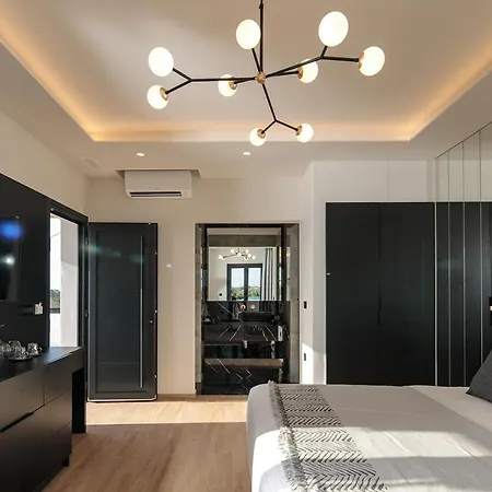 Iphimedeia Luxury Hotel & Suites Hotel 3*