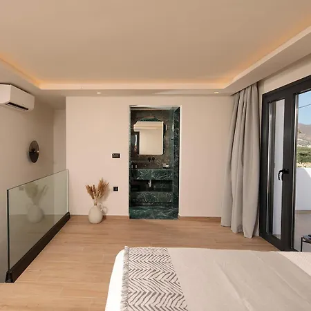 Iphimedeia Luxury & Ξενοδοχείο 3*