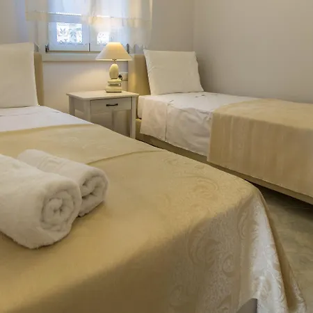 호텔 Iphimedeia Luxury & 3*