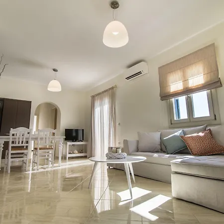 Iphimedeia Luxury & Naxos City