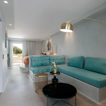 Iphimedeia Luxury & 3* Naxos City