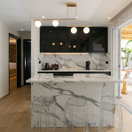 Iphimedeia Luxury & 3*