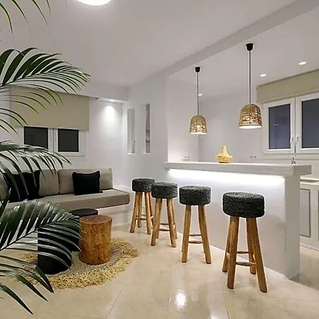 Hotel Iphimedeia Luxury & 3*