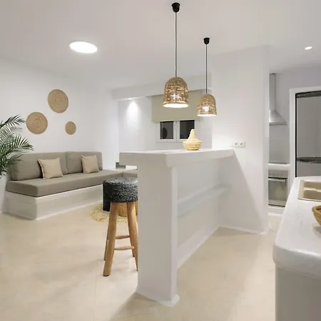 Iphimedeia Luxury & 3*