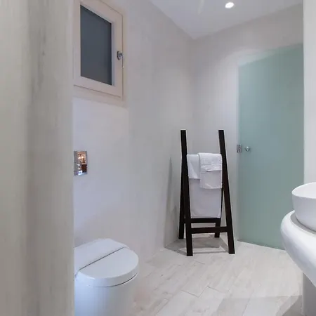 Otel Iphimedeia Luxury & 3*