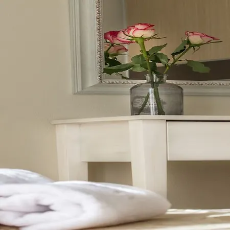 Otel Iphimedeia Luxury & Naxos City