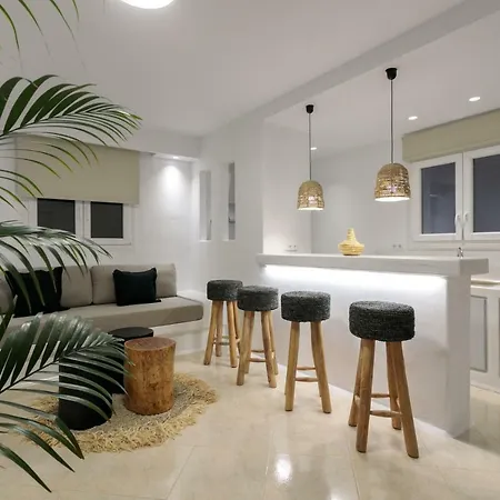 Iphimedeia Luxury & 호텔 3*