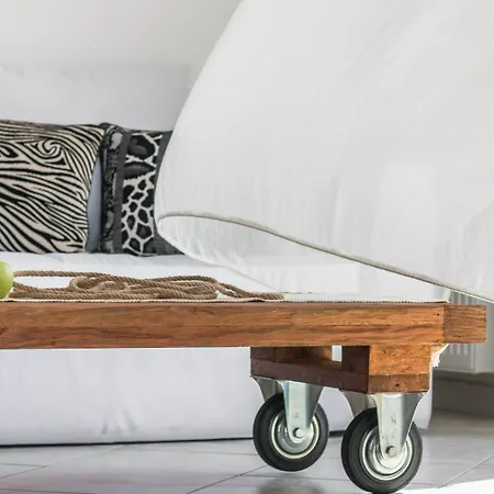 호텔 Iphimedeia Luxury & Naxos City